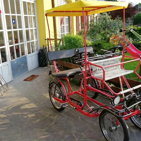 Semesterbostad Casa Poni *